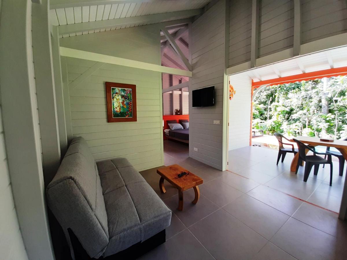 Caraibes Cottages Corail Piscine Privee A 900M De La Plage De Grande Anse Deshaies Bagian luar foto
