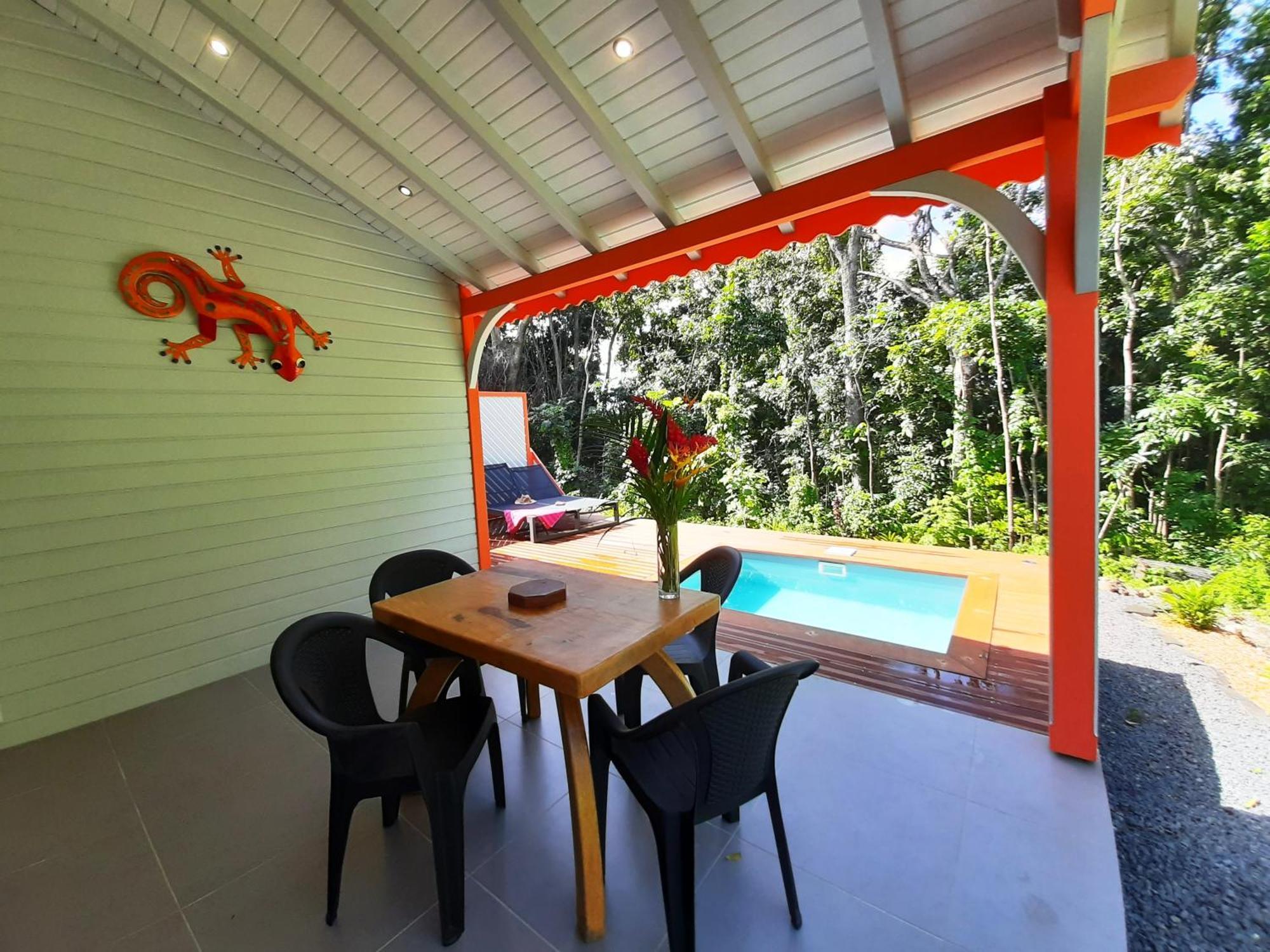 Caraibes Cottages Corail Piscine Privee A 900M De La Plage De Grande Anse Deshaies Bagian luar foto